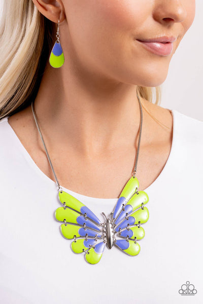 Paparazzi-Moth Maven Green Necklace