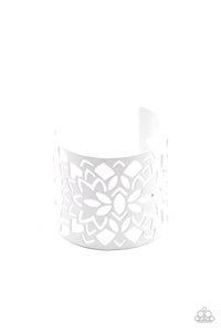 Paparazzi-Hacienda Hotspot - White Bracelet